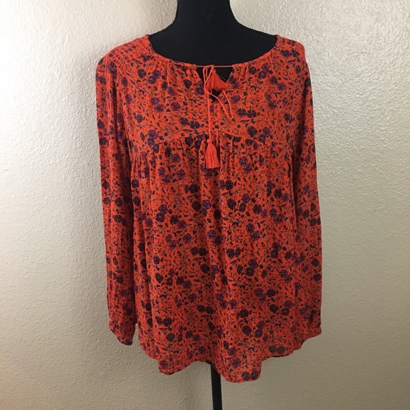Old Navy Tops - Old Navy floral peasant style blouse sz M